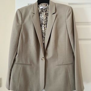Woman’s blazer